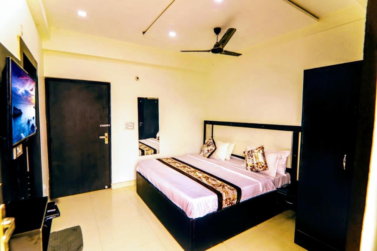 אגרה Townhouse 03 Hotel מראה חיצוני תמונה