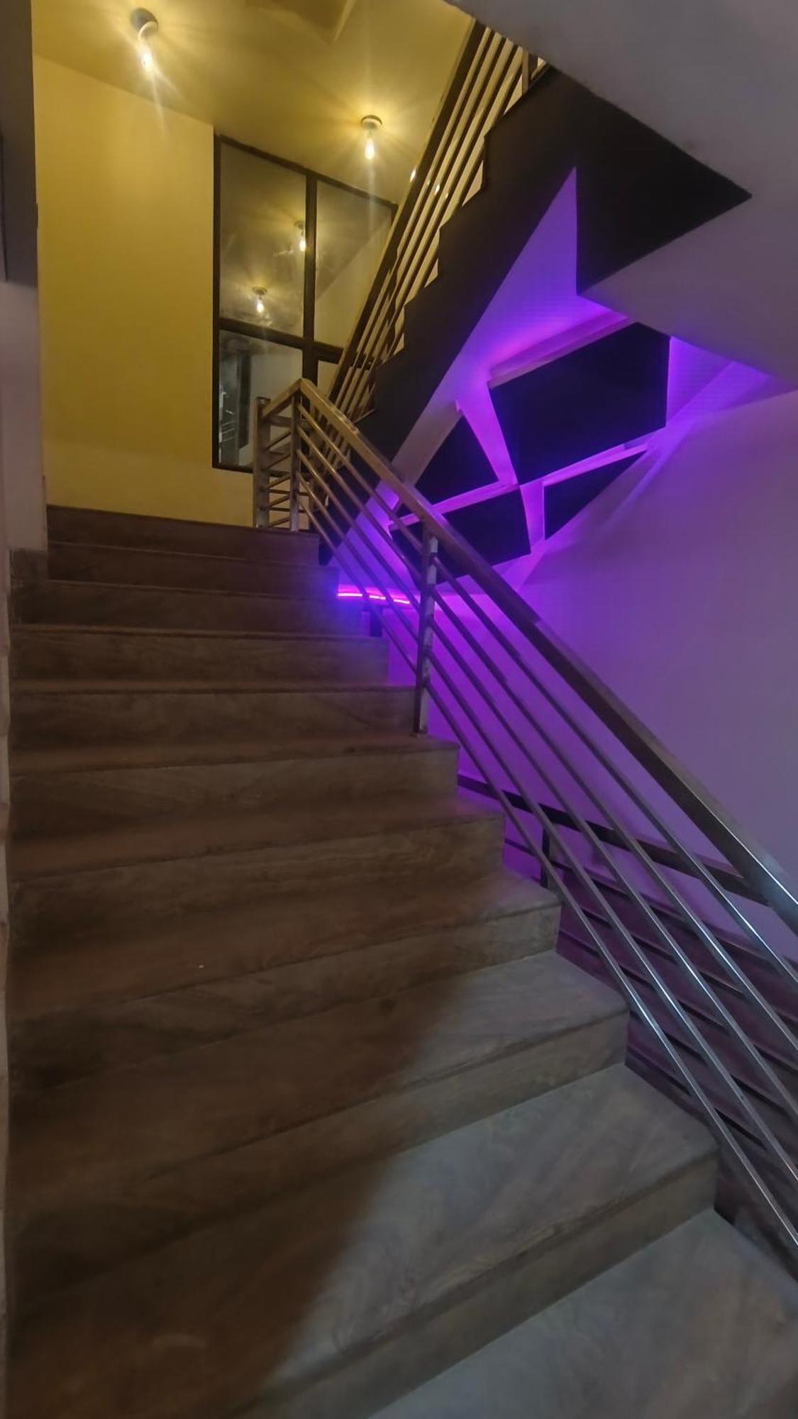 אגרה Townhouse 03 Hotel מראה חיצוני תמונה