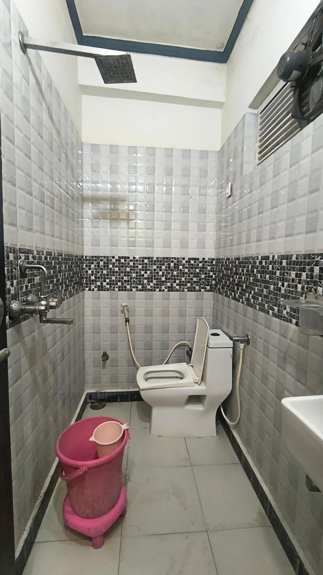אגרה Townhouse 03 Hotel מראה חיצוני תמונה