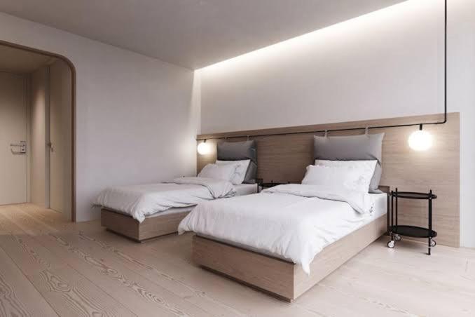 אגרה Townhouse 03 Hotel מראה חיצוני תמונה